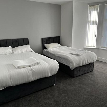 Oyo Cheetham Hill Guest House Mánchester Exterior foto