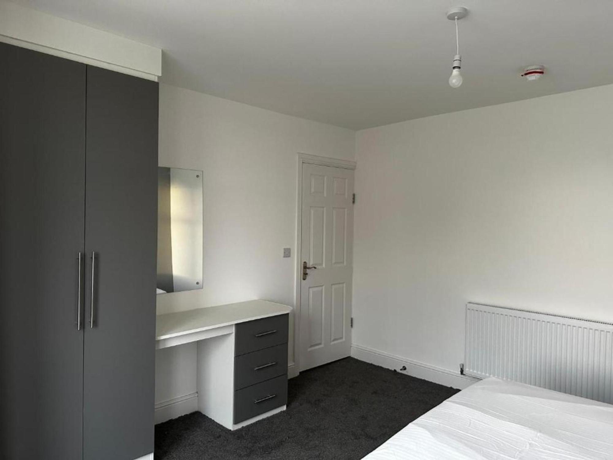 Oyo Cheetham Hill Guest House Mánchester Exterior foto